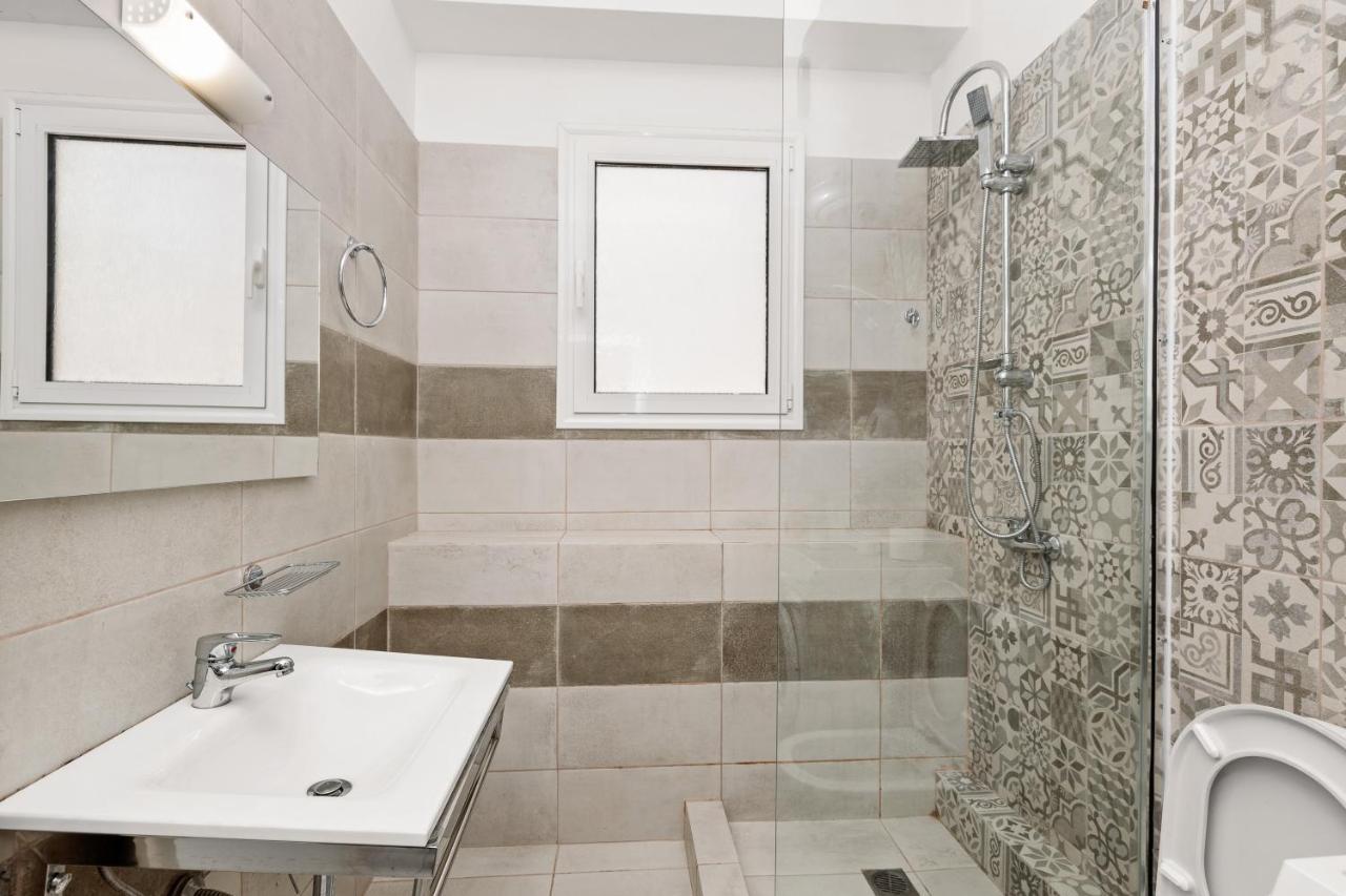 Holiday Apartment Glyfada Атина Екстериор снимка